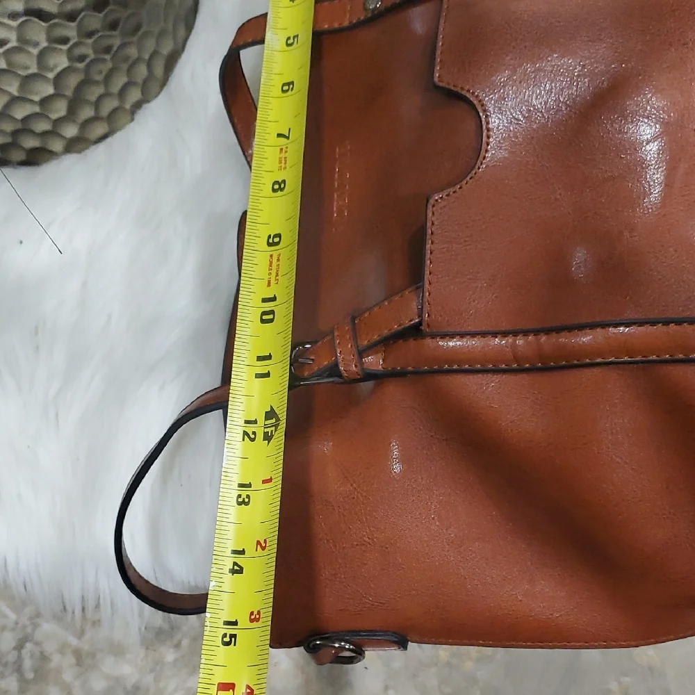 Acelure Leather Tote Bag in Rich Brown - Picture 10 of 16